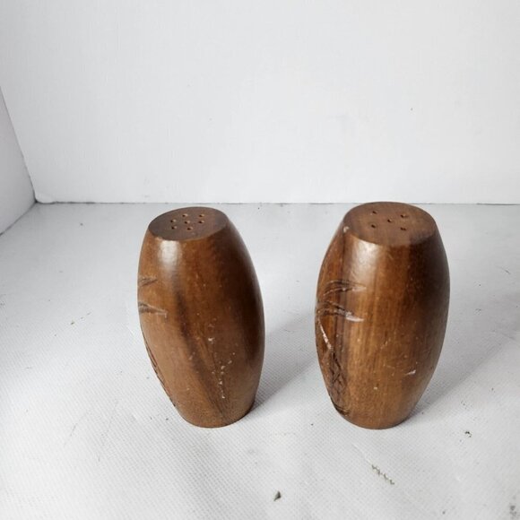 VINTAGE Rustic Wood Carved Pineapple Salt & Pepper Shaker Set Mid Century Modern - Picture 3 of 6